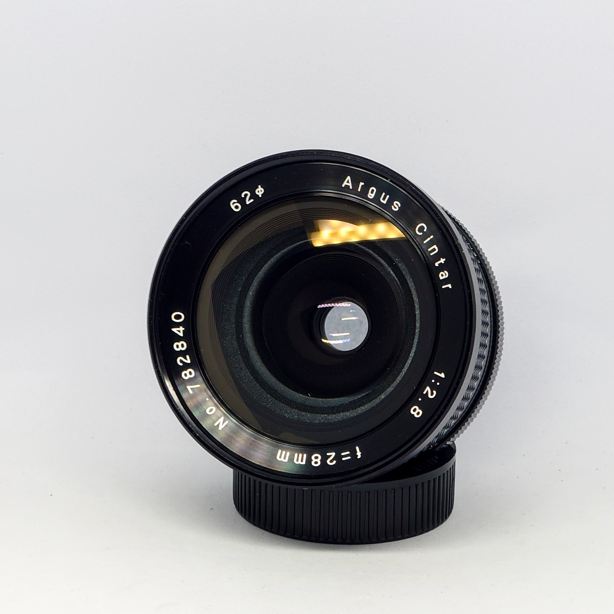 アリバイ日記: 【富岡光学?!】Argus Cintar 28mm f2.8で広角のスナップ