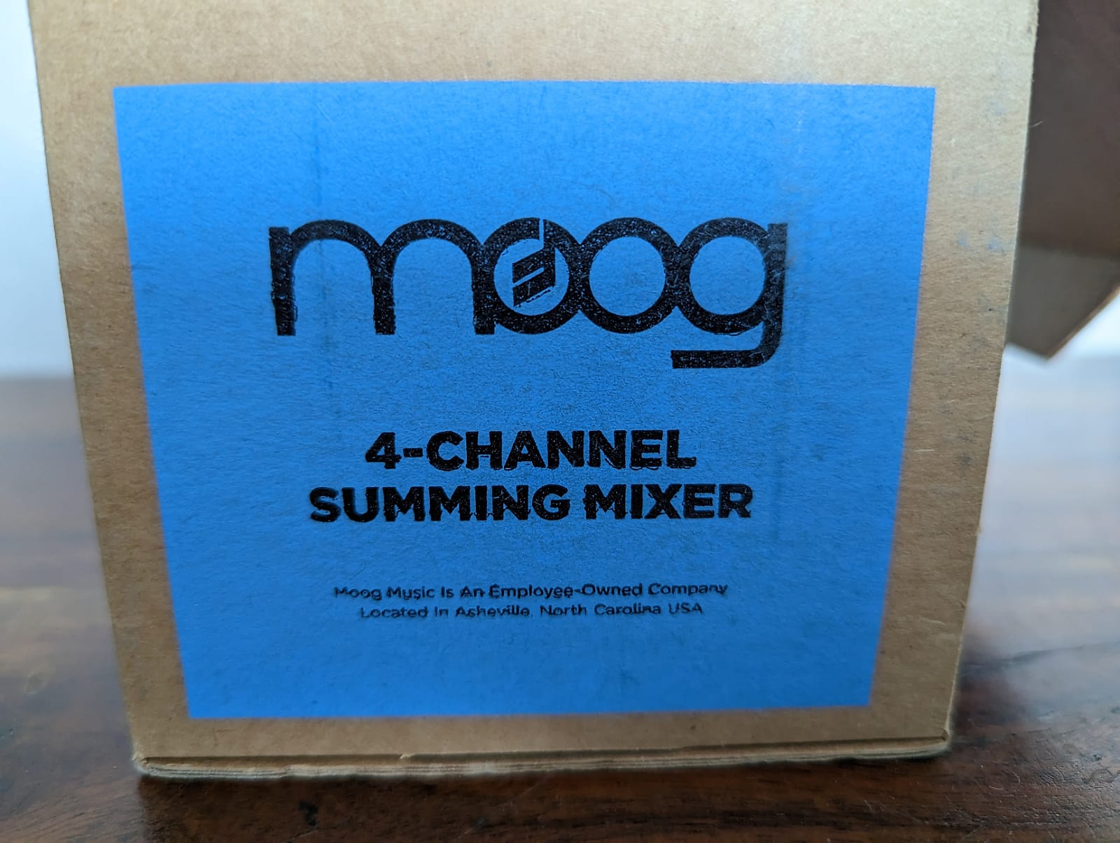 MATRIXSYNTH: Moog Summing Mixer & Power Distributor From Moog