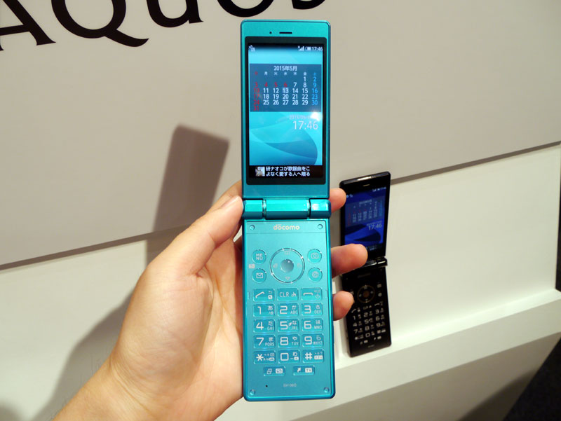 実機レポート】Android搭載ガラケー「AQUOS ケータイ SH-06G」を