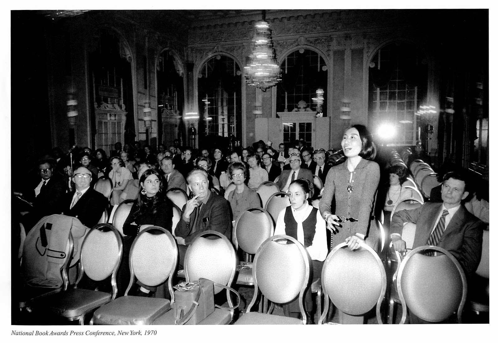 Emily's Photography Blog: Garry Winogrand: Public Relations