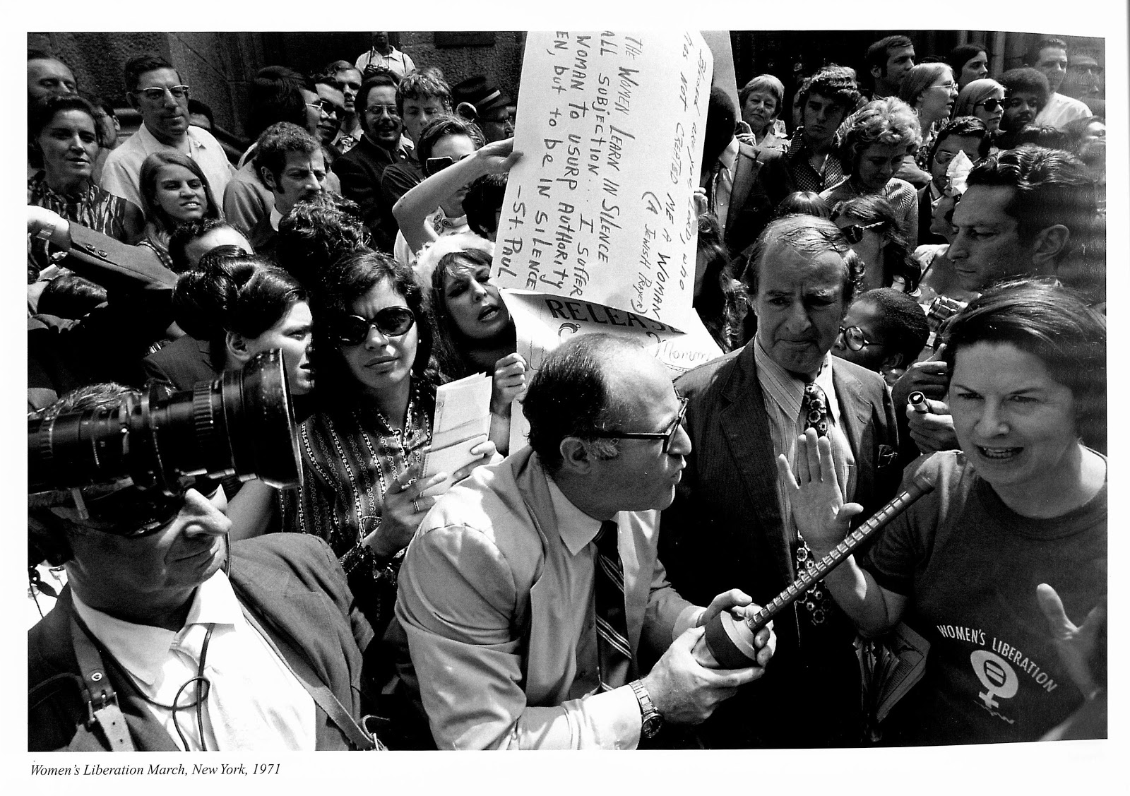 Emily's Photography Blog: Garry Winogrand: Public Relations