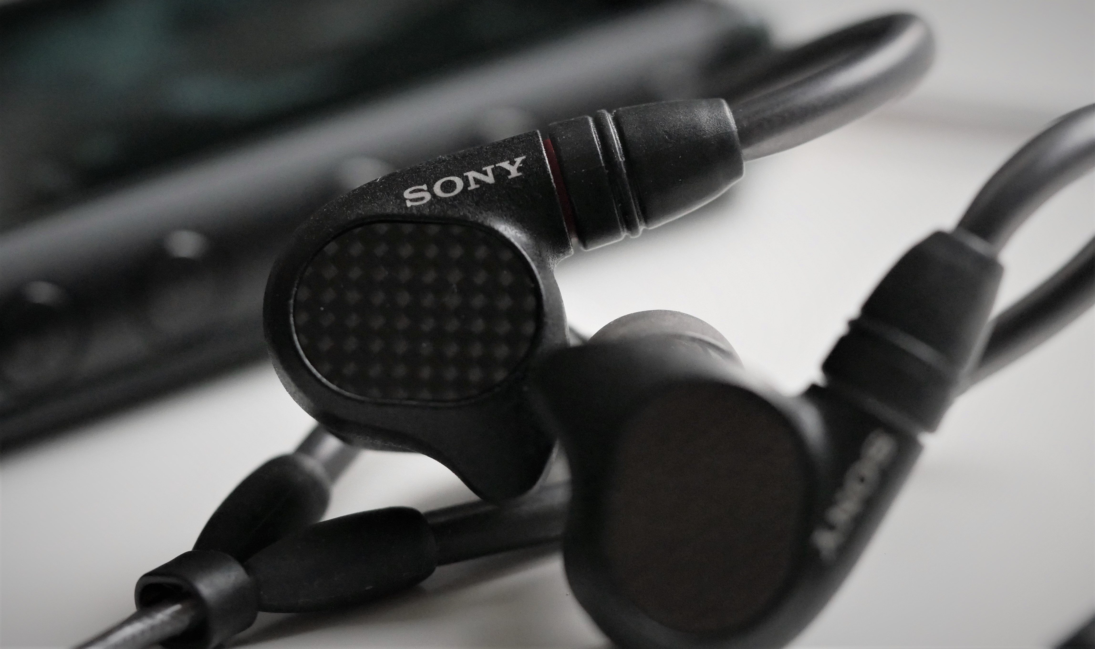Sony IER-M9 Review