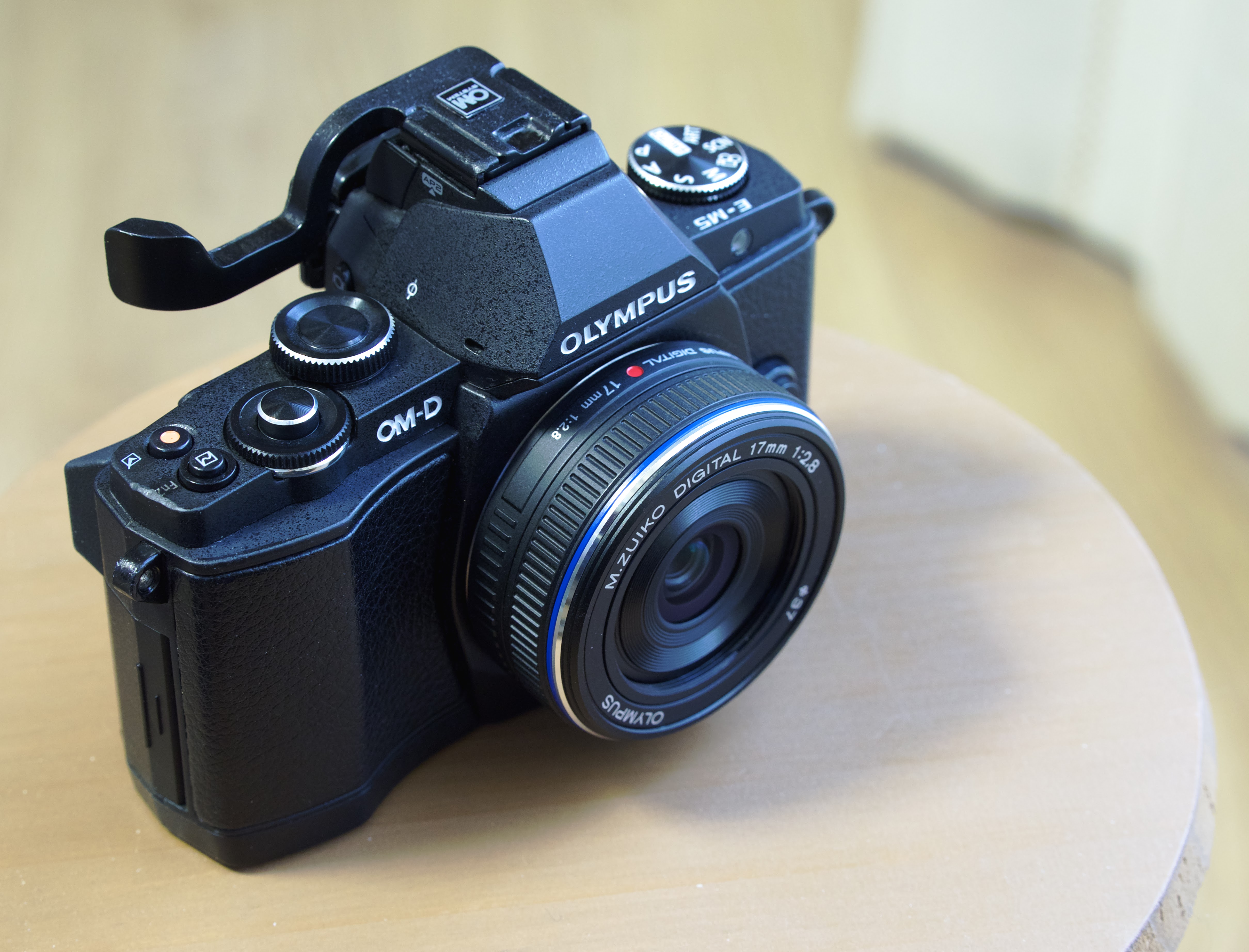 43デジカメ*ラボ: M.ZUIKO DIGITAL 17mm F2.8 購入