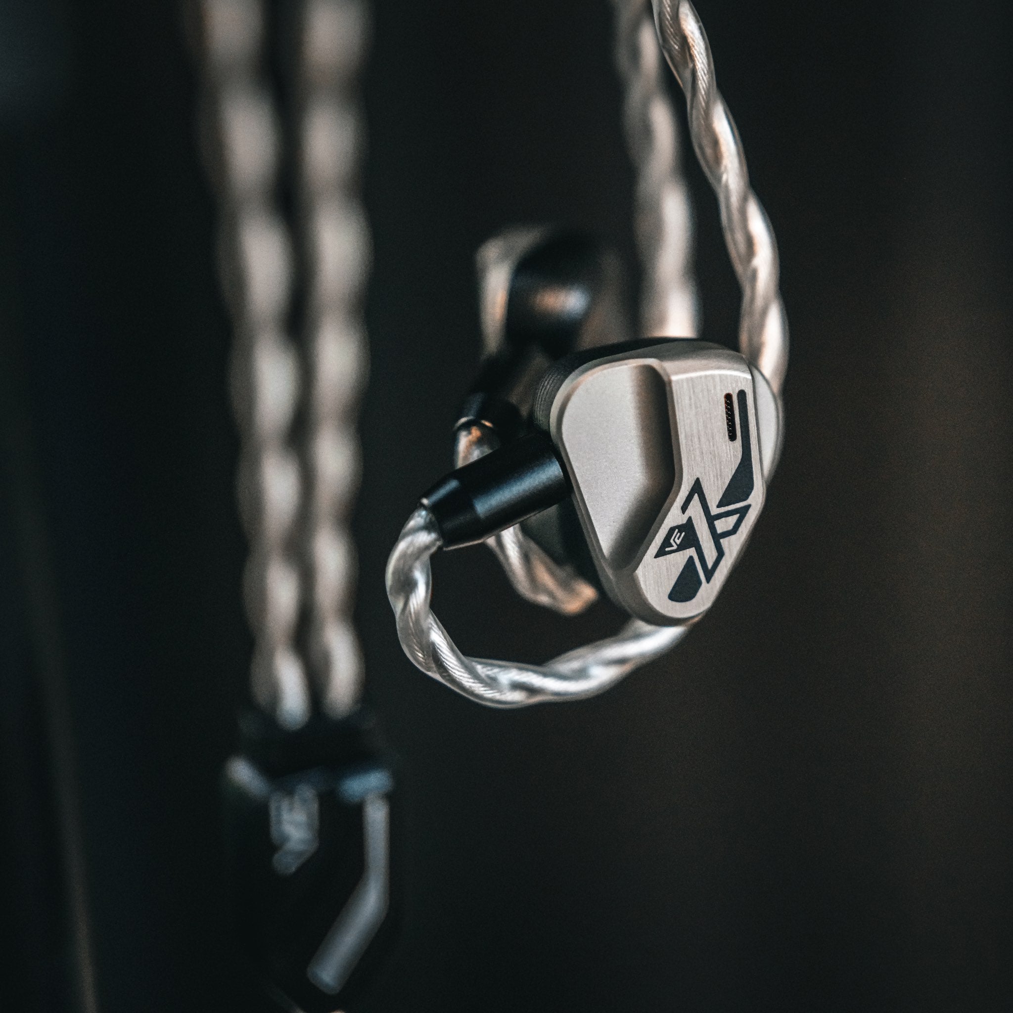 Vision Ears VE10 10-Driver Hybrid Universal IEMs | Bloom Audio