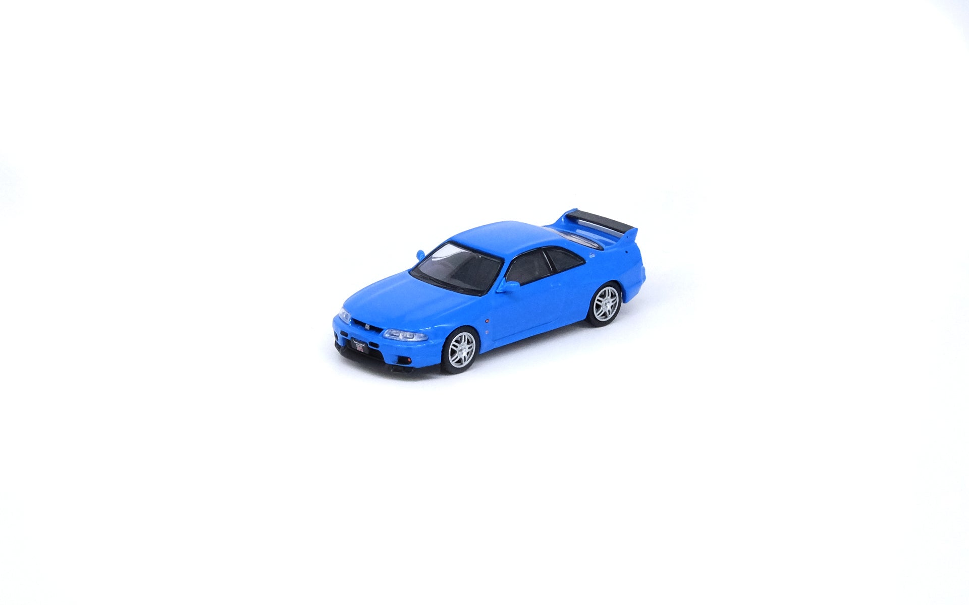 Inno64 1/64 NISSAN SKYLINE GT-R (R33) Championship Blue – Black