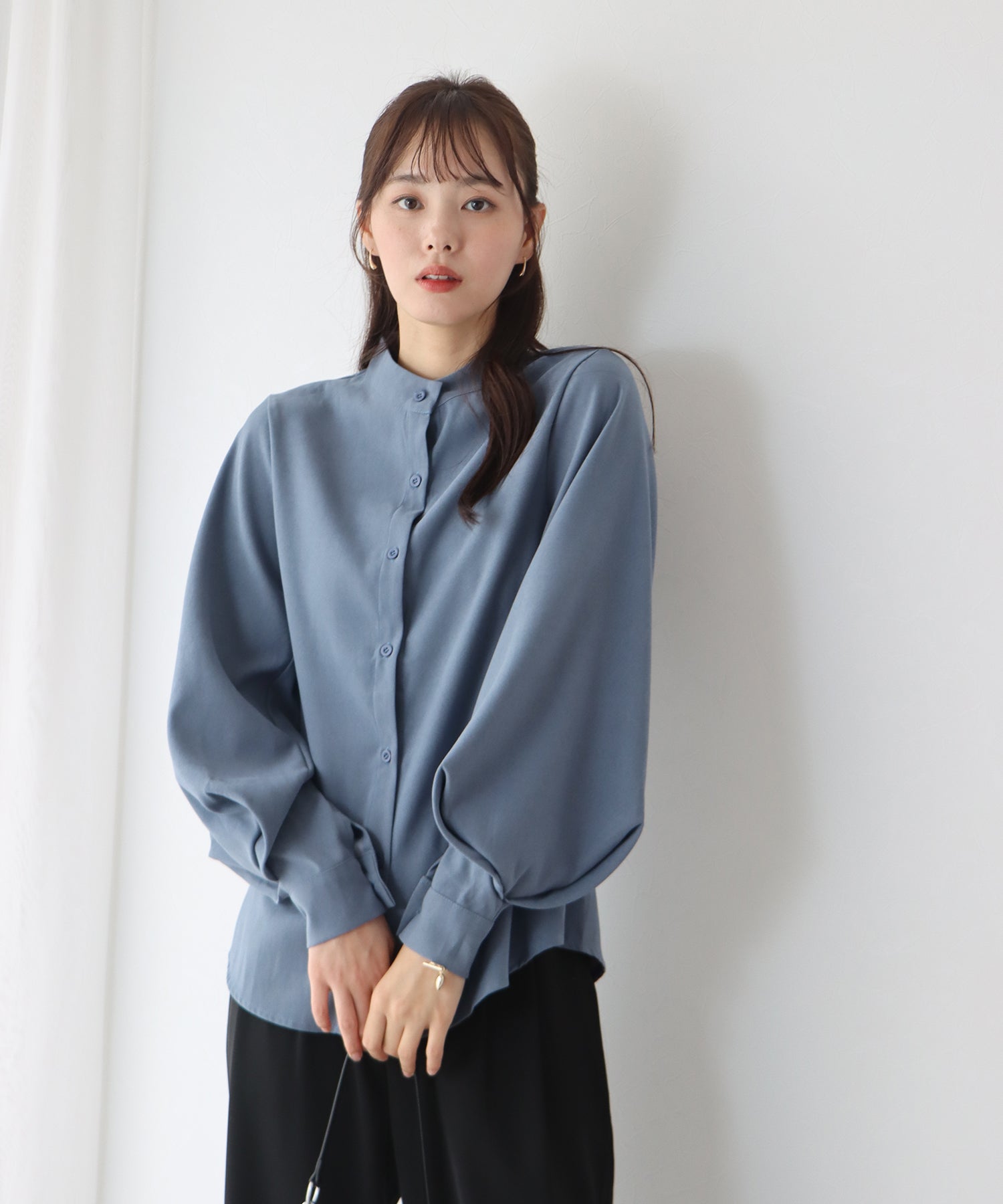 スタンドカラーボリュームスリーブシャツ – BLUE ONLINE