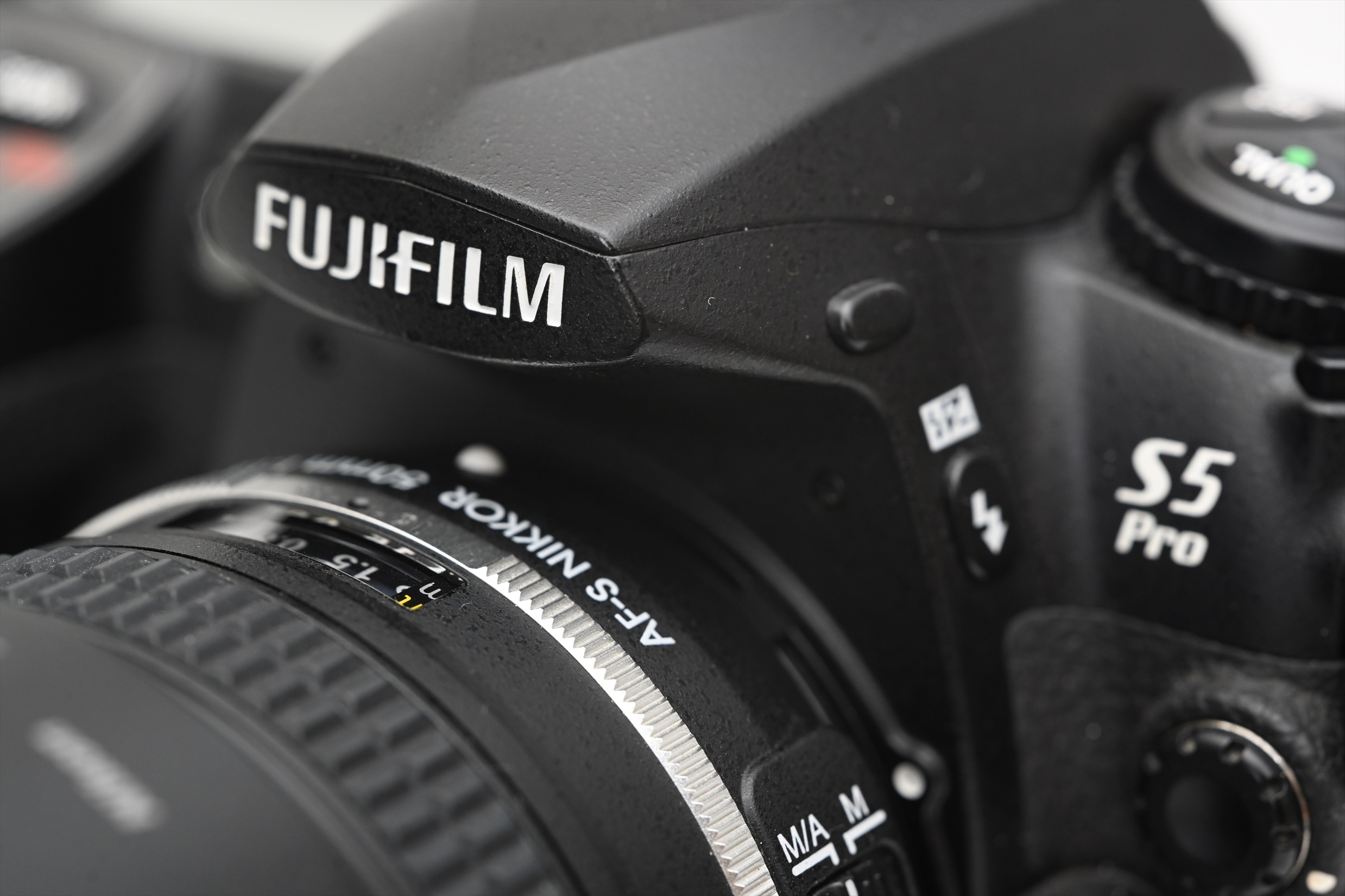 レビュー】FUJIFILM Finepix S5 Pro ①概要 | 銀の備忘録