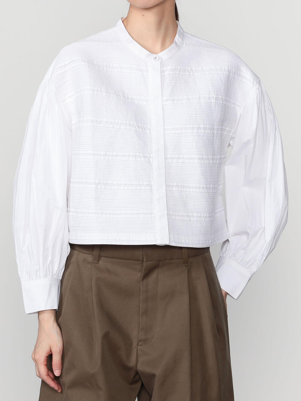 Pheeta | バンドカラー クロップドシャツ Trinity WOMEN