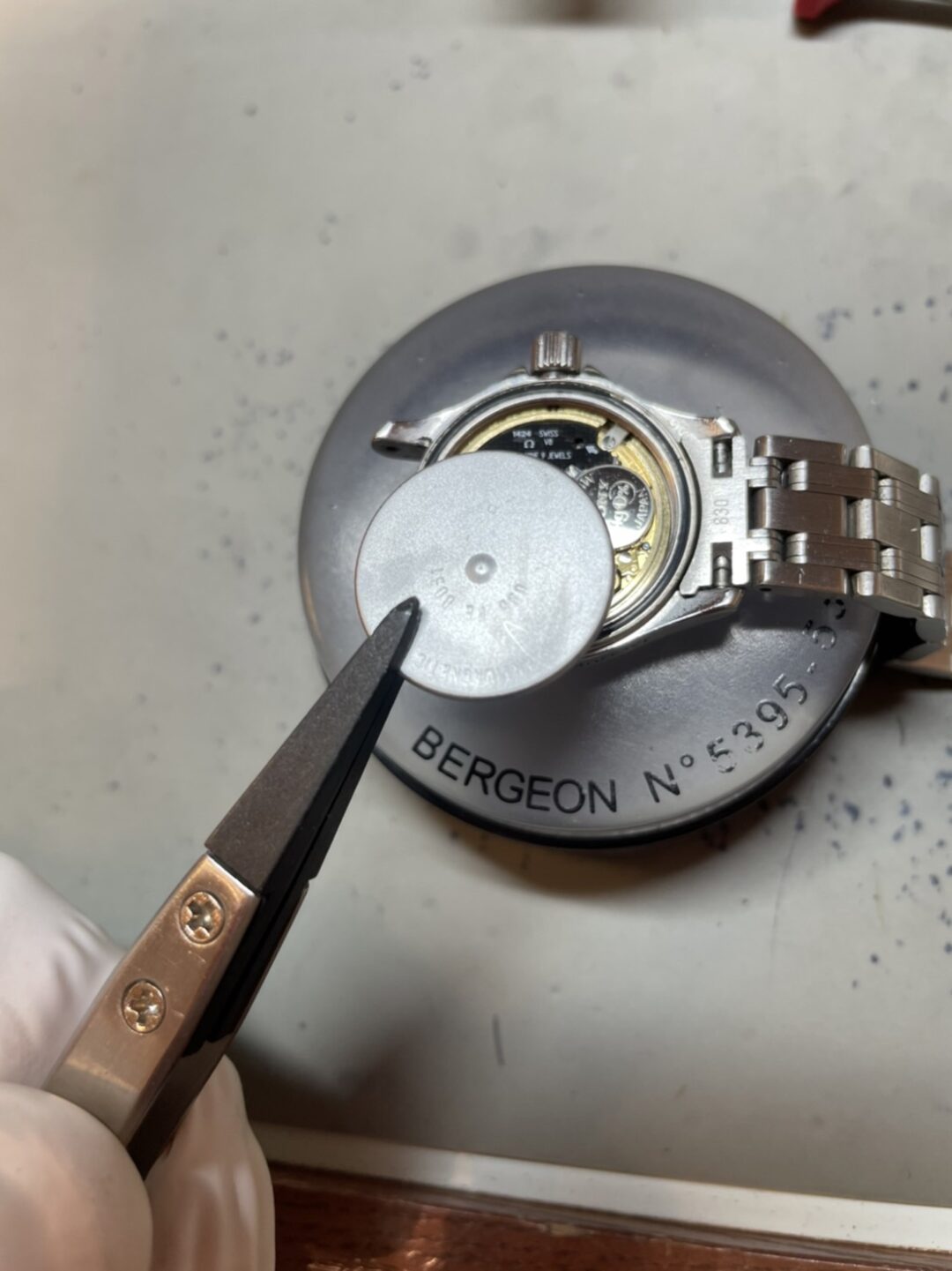 OMEGA（オメガ）Seamaster 120m 2581.21の電池交換 | BROOCHブローチ