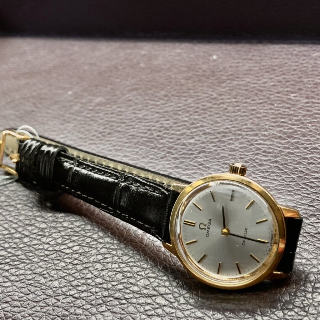 OMEGA DE VILLEレディースCal.625は、レディース用の腕時計でどんな