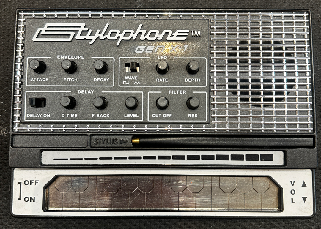 Dubreq Stylophone GEN X-1 Synthesizer – Bros Guitars