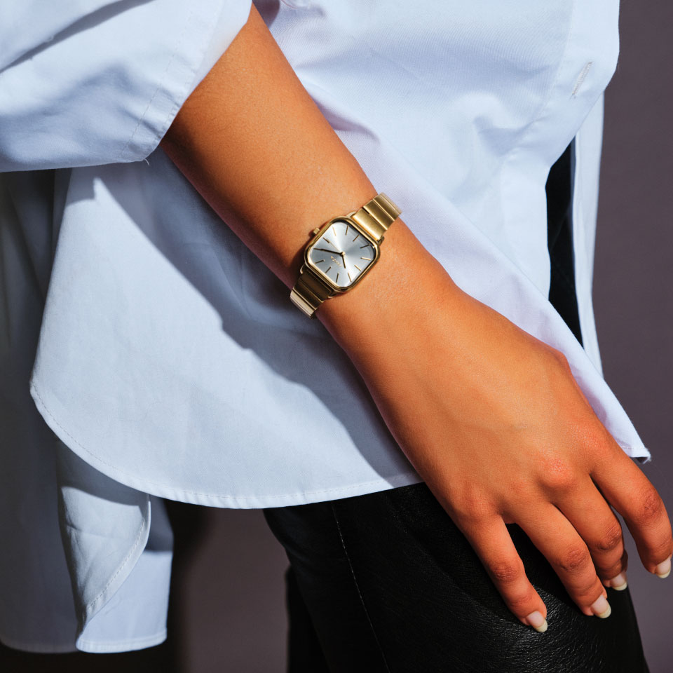 ESTHER（エスター） | COLLECTION | BREDA（ブレダ）創造的で自由な