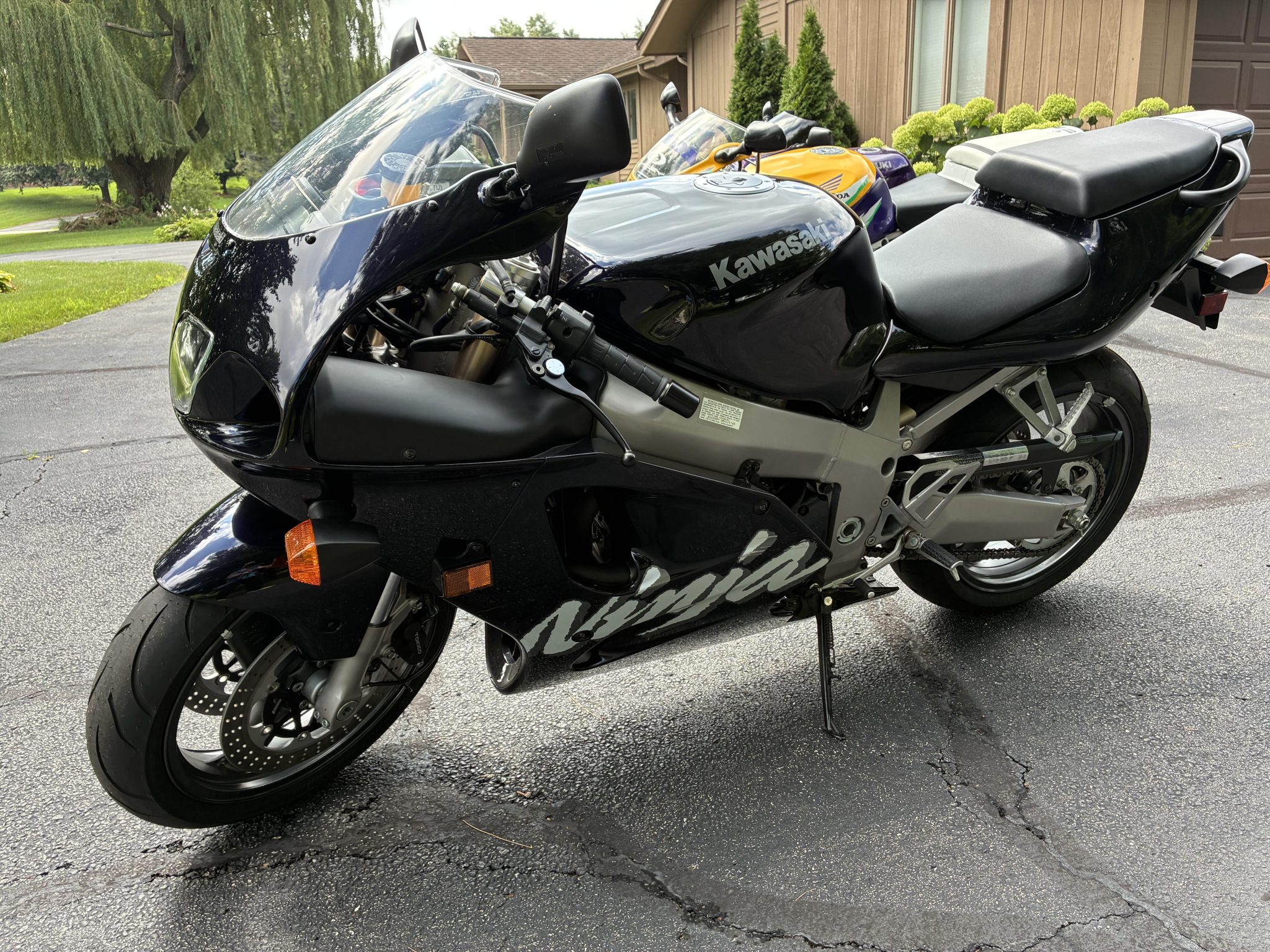 1998 Kawasaki Ninja ZX-7R for sale on BaT Auctions - sold for