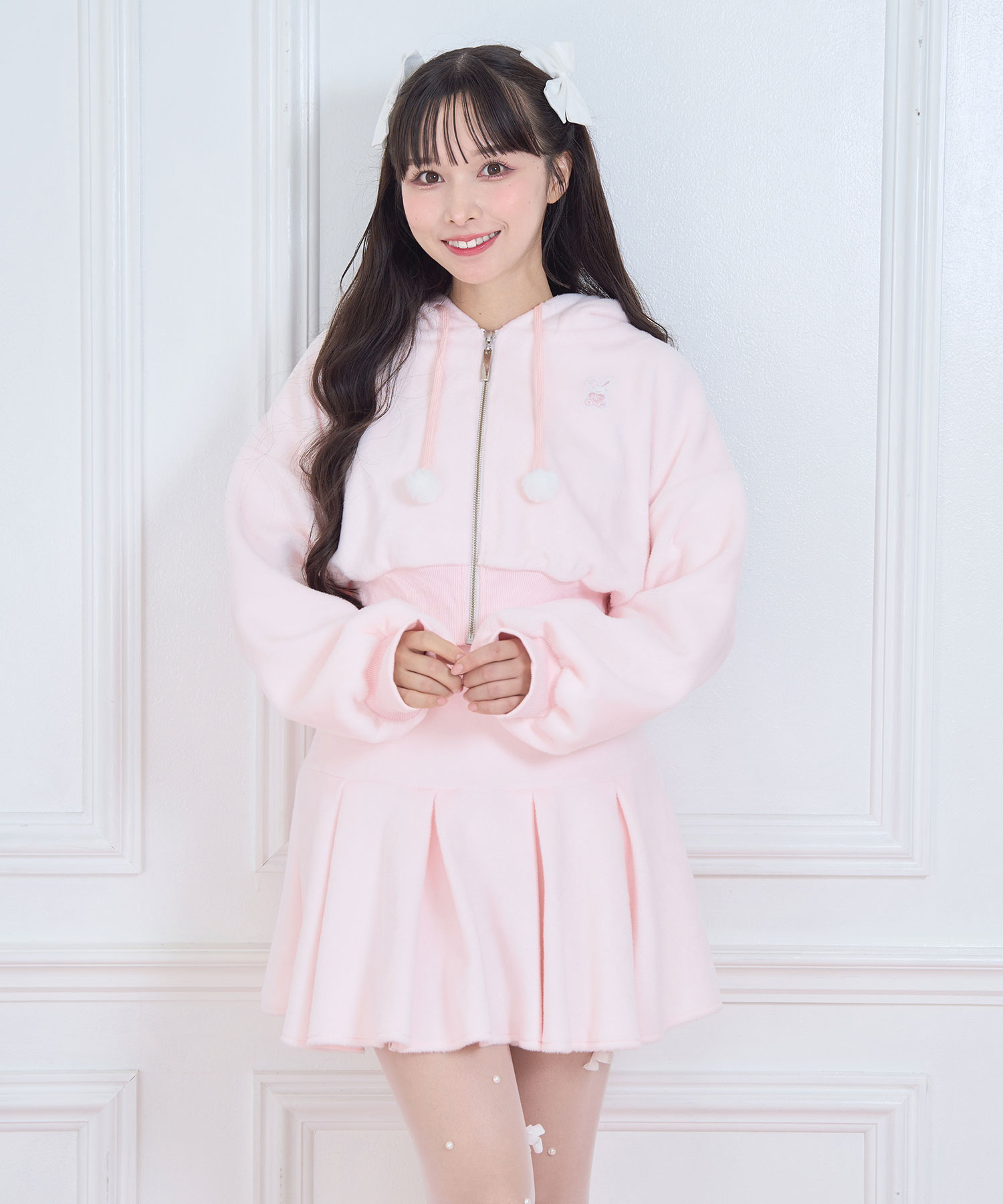 うさみみパーカーシャギーセットアップ – BUNNY APARTMENT