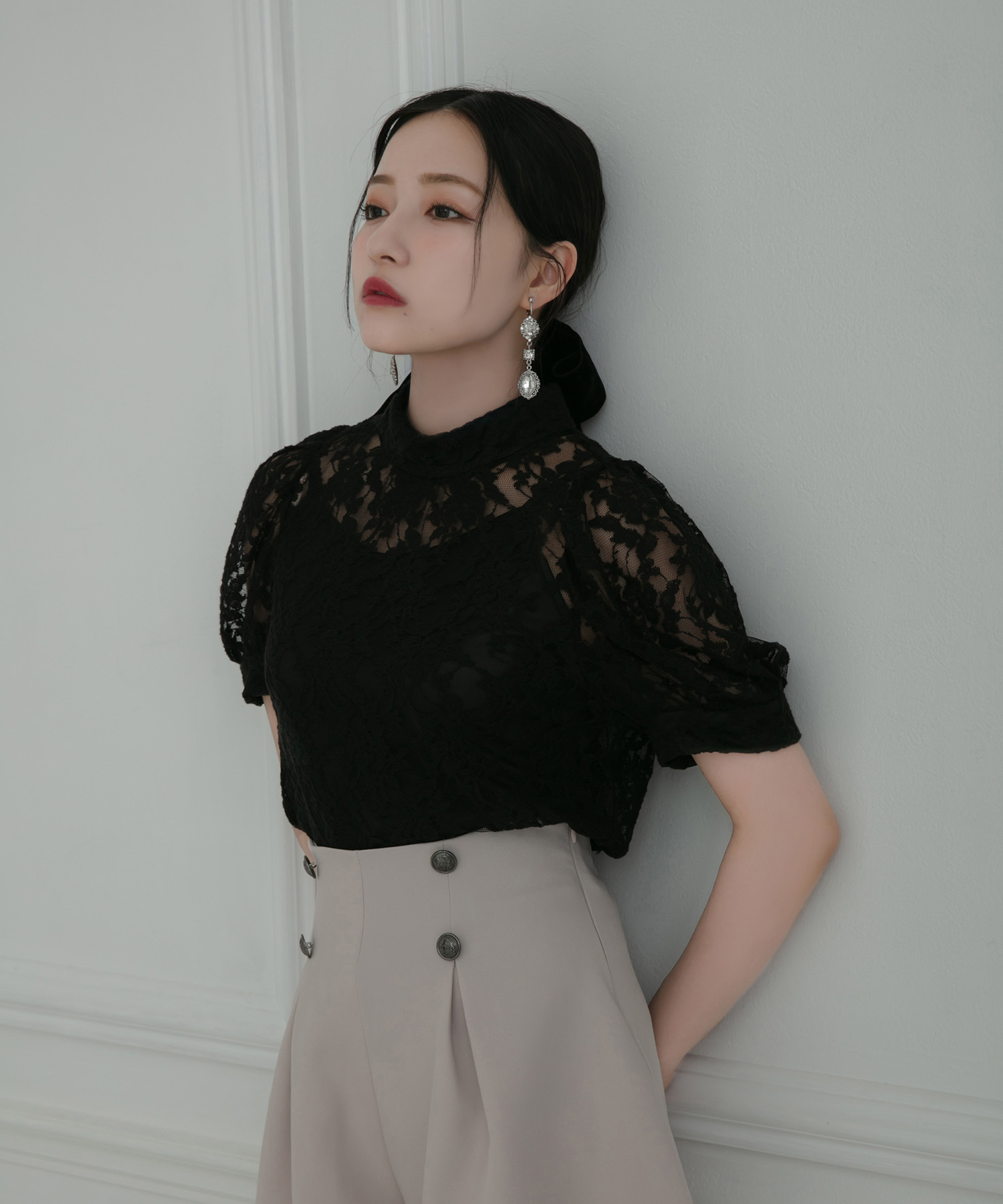 レースハイネックブラウス – BUNNY APARTMENT