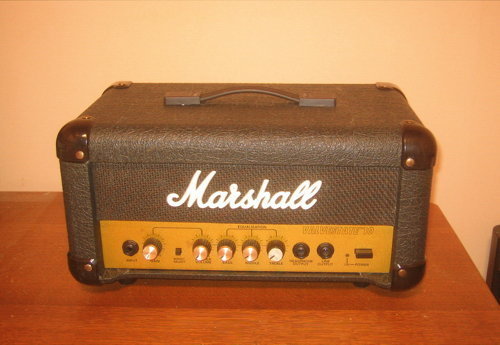 Marshall Valvestate 8010にブースターMarsha Valve内蔵: ギター製作