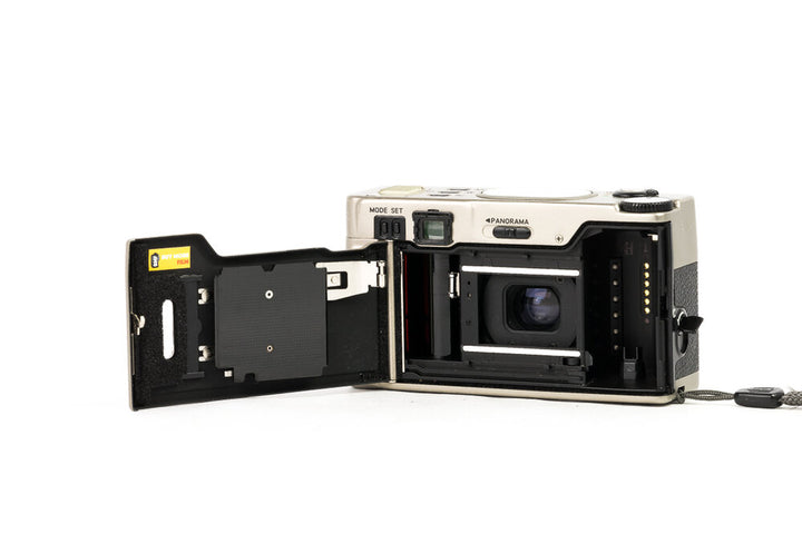 Nikon 35TI – BuyMoreFilm