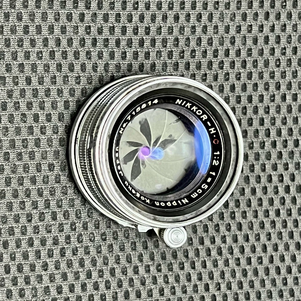 戦後復興期を支えた銀色の銘玉、NIKKOR-H・C 5cm f2.0（L39