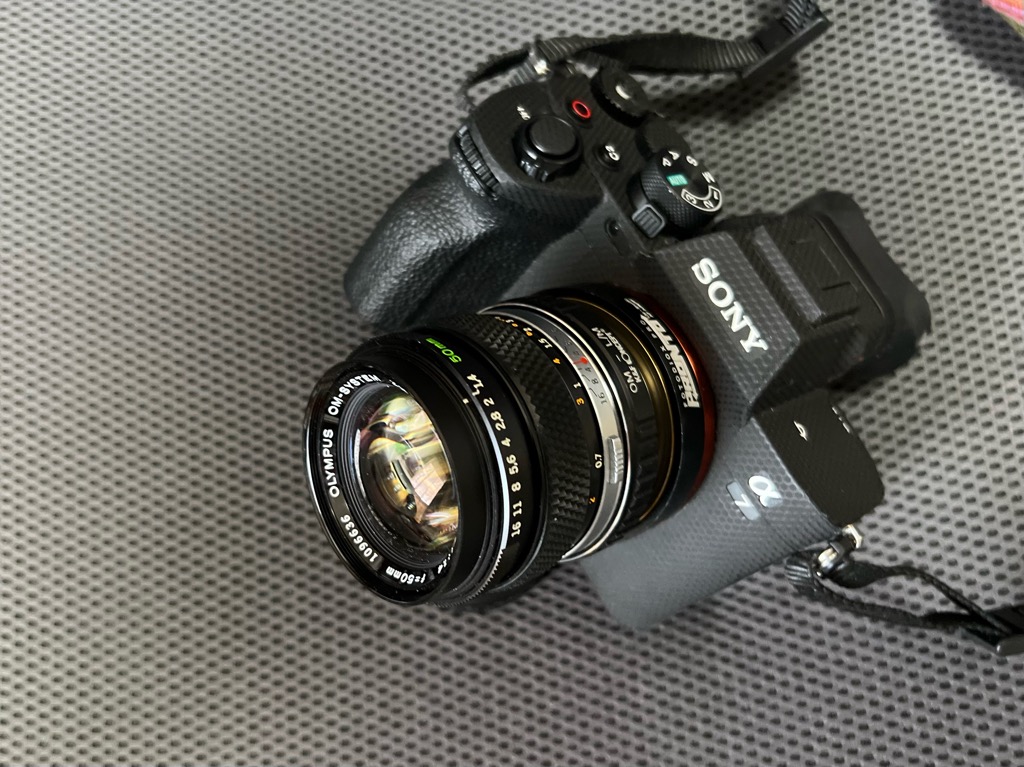 ズイコーの写りを堪能する。ZUIKO 50mm f1.4（ズイコー）｜レビュー