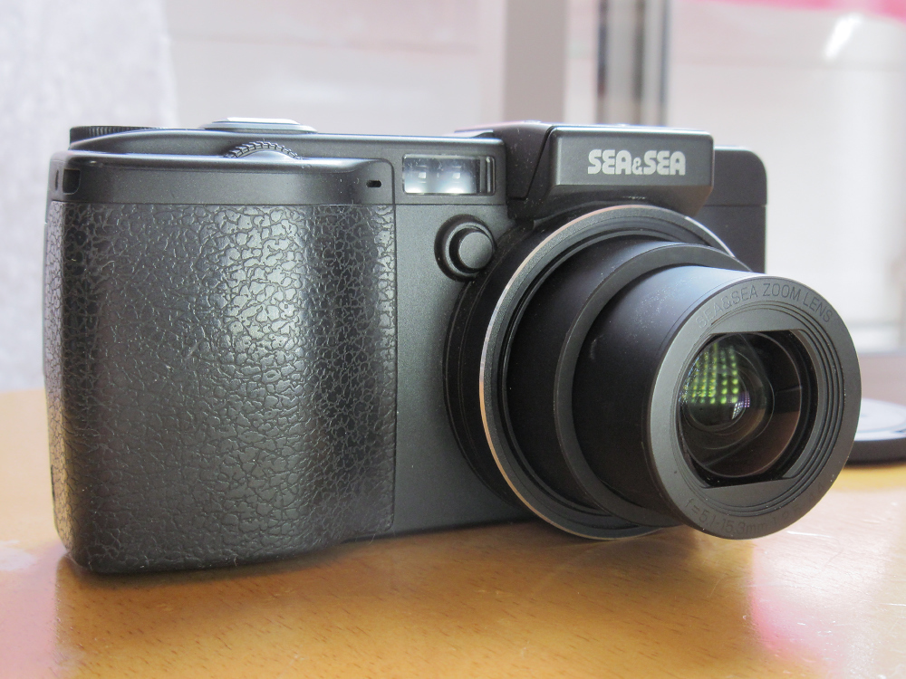 RICOH Caplio GX100と同等品らしいデジカメ。Sea&Sea 1G で撮影してみ