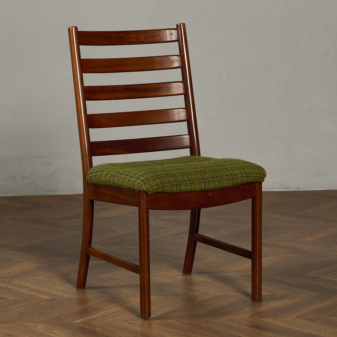 ②】ラダーバックチェア ヴィンテージ オーク材 無垢材 民芸家具 ②