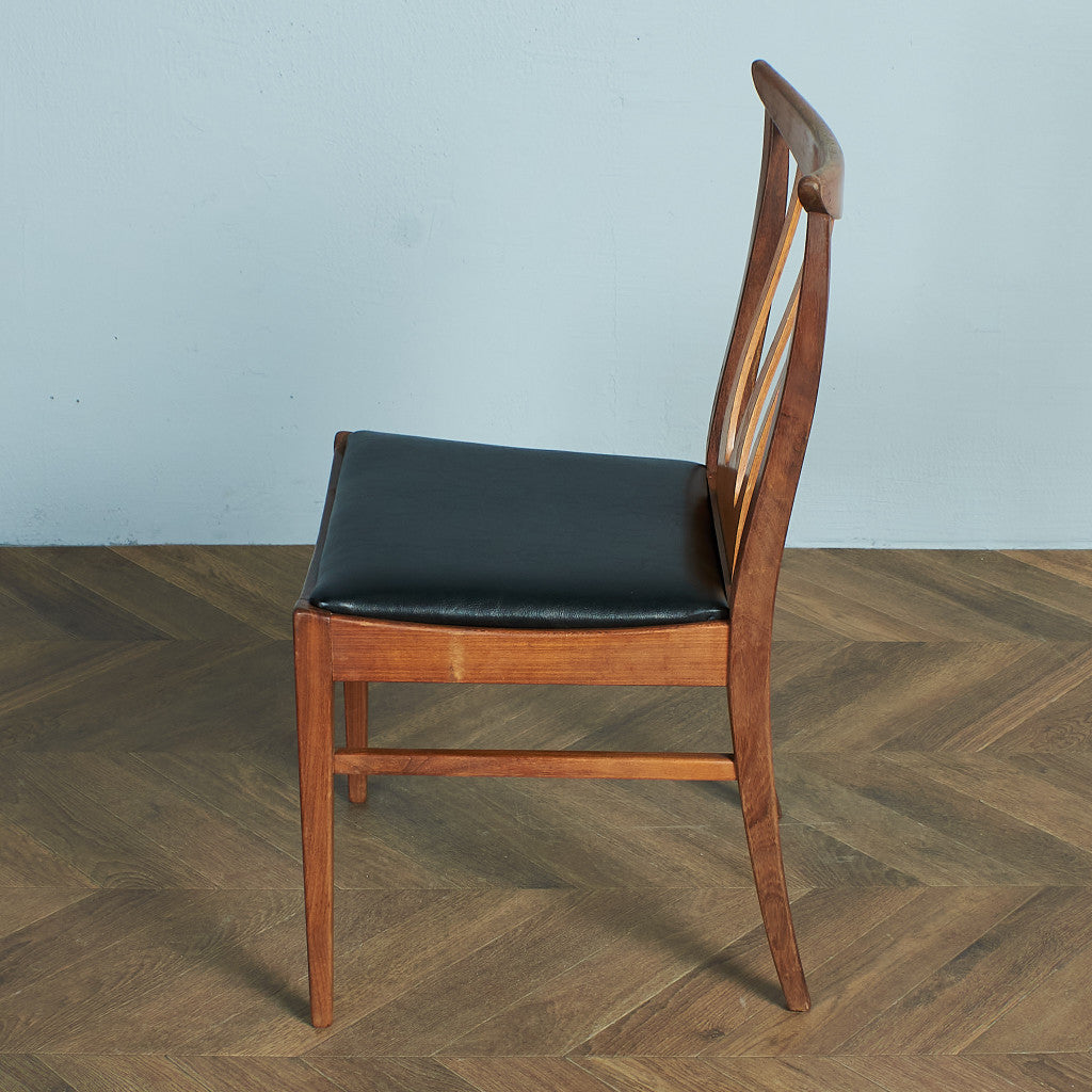 G-plan Brasilia ダブルバックチェア – camori ヴィンテージ家具・北欧