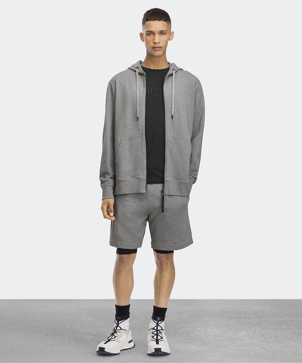 ヒューロン フルジップ フーディー ブラックレーベル(7401MB)｜カナダ