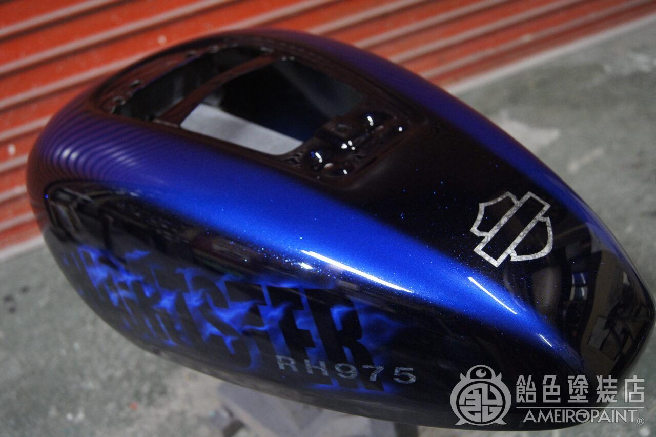 ナイトスターのエアクリーナーカバーへエアブラシとキャンディフレーク