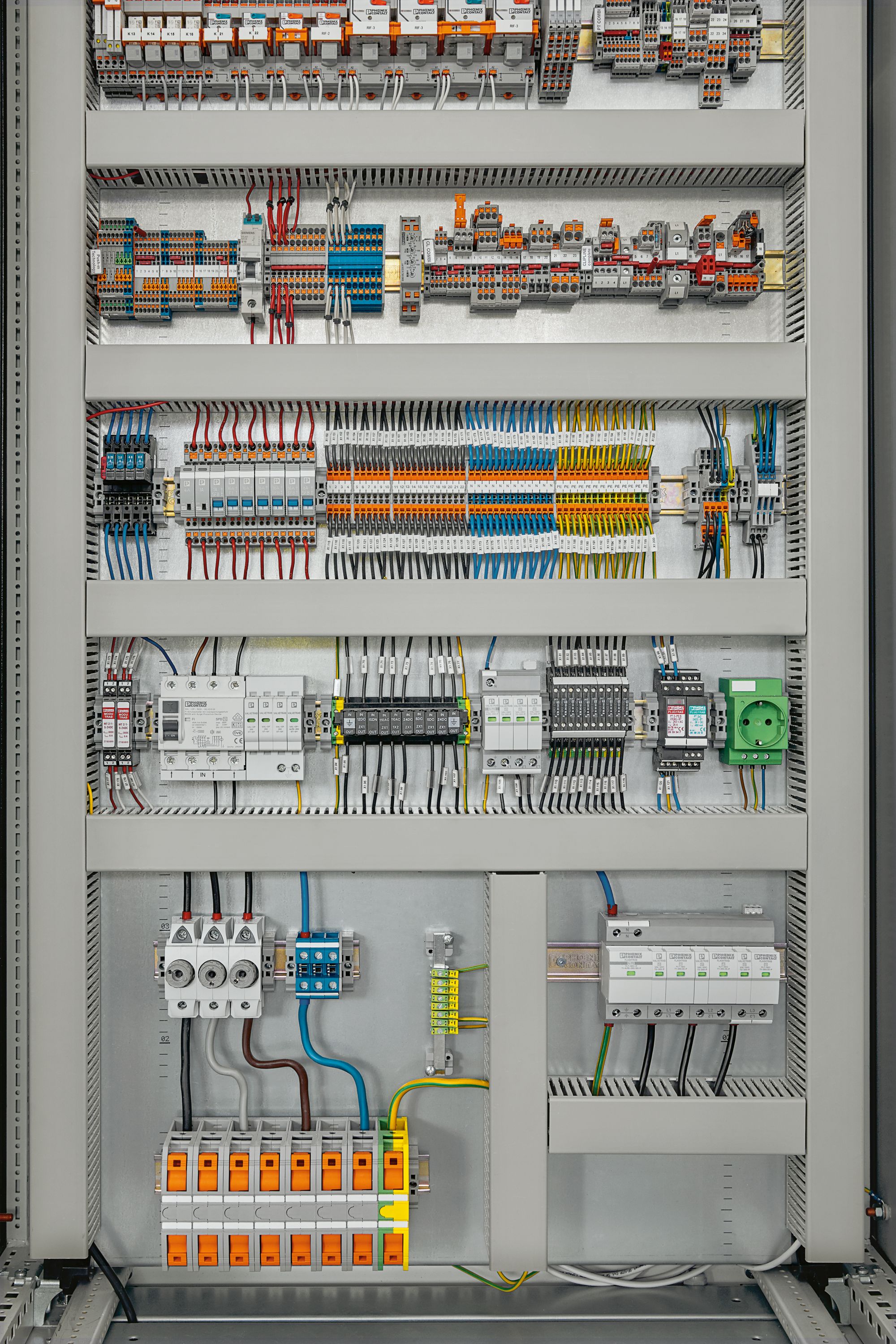 データセンターの電源供給 | Phoenix Contact