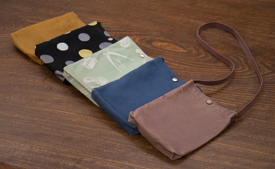 信三郎社長の定番ショルダー | 一澤信三郎帆布