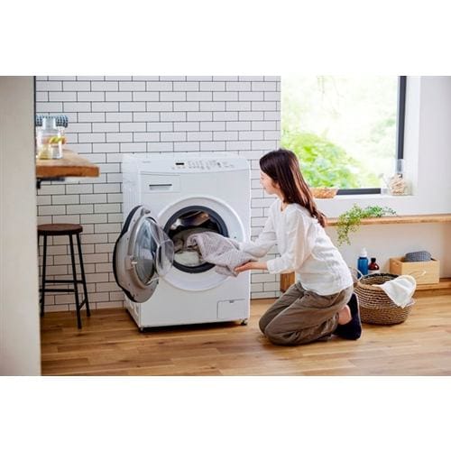 アイリスオーヤマ CDK842 ドラム式洗濯乾燥機 (洗濯8kg・乾燥4kg) 左