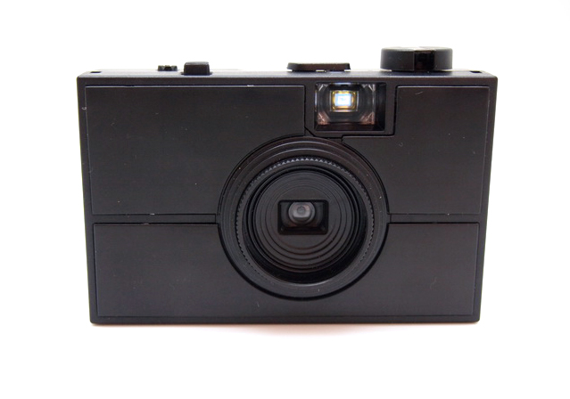 新発売のプラモデル式カメラ「LAST CAMERA」を作って試し撮りしました