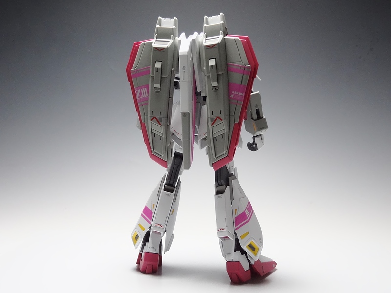 スタンダード完成品】バンダイ MG 1/100 アムロ専用 Zガンダム3号機