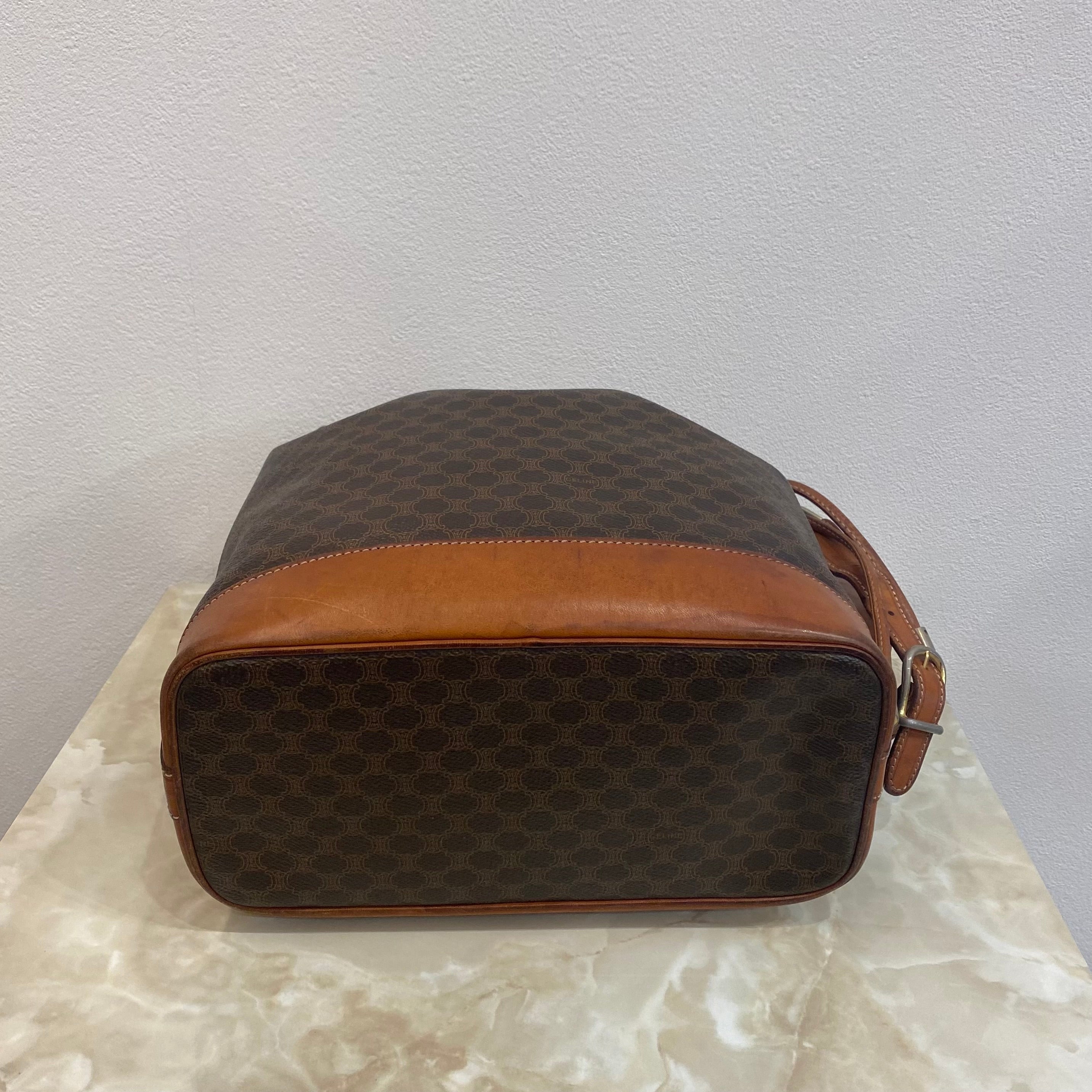 CELINE マカダム 巾着ショルダーバッグ