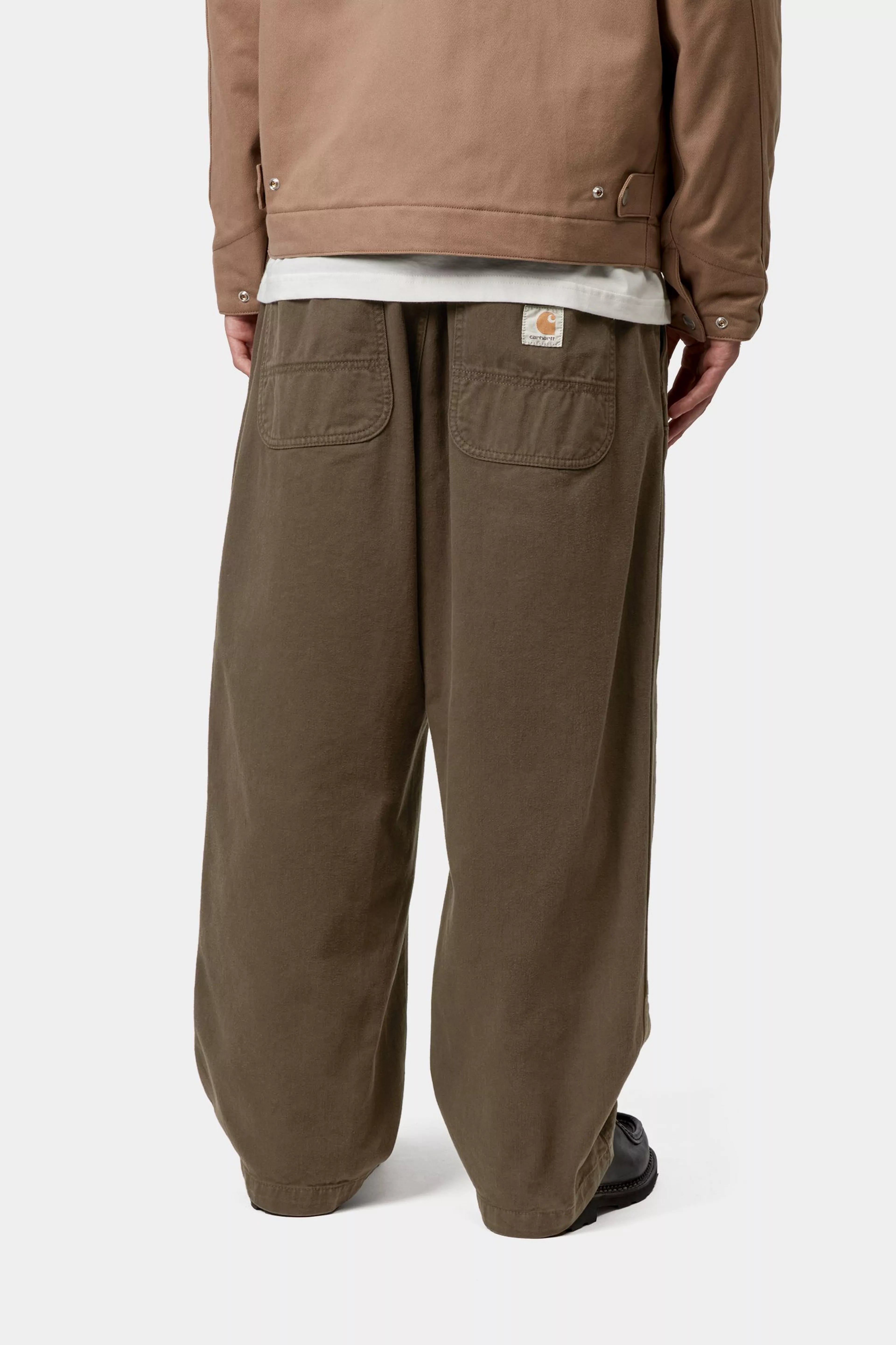 クロートンパンツ