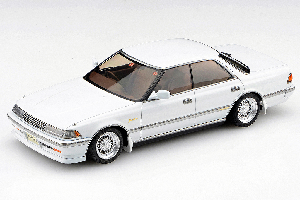 ちょいシャコタン！アオシマ製プラモ「GX81マークⅡ」をバブリーな