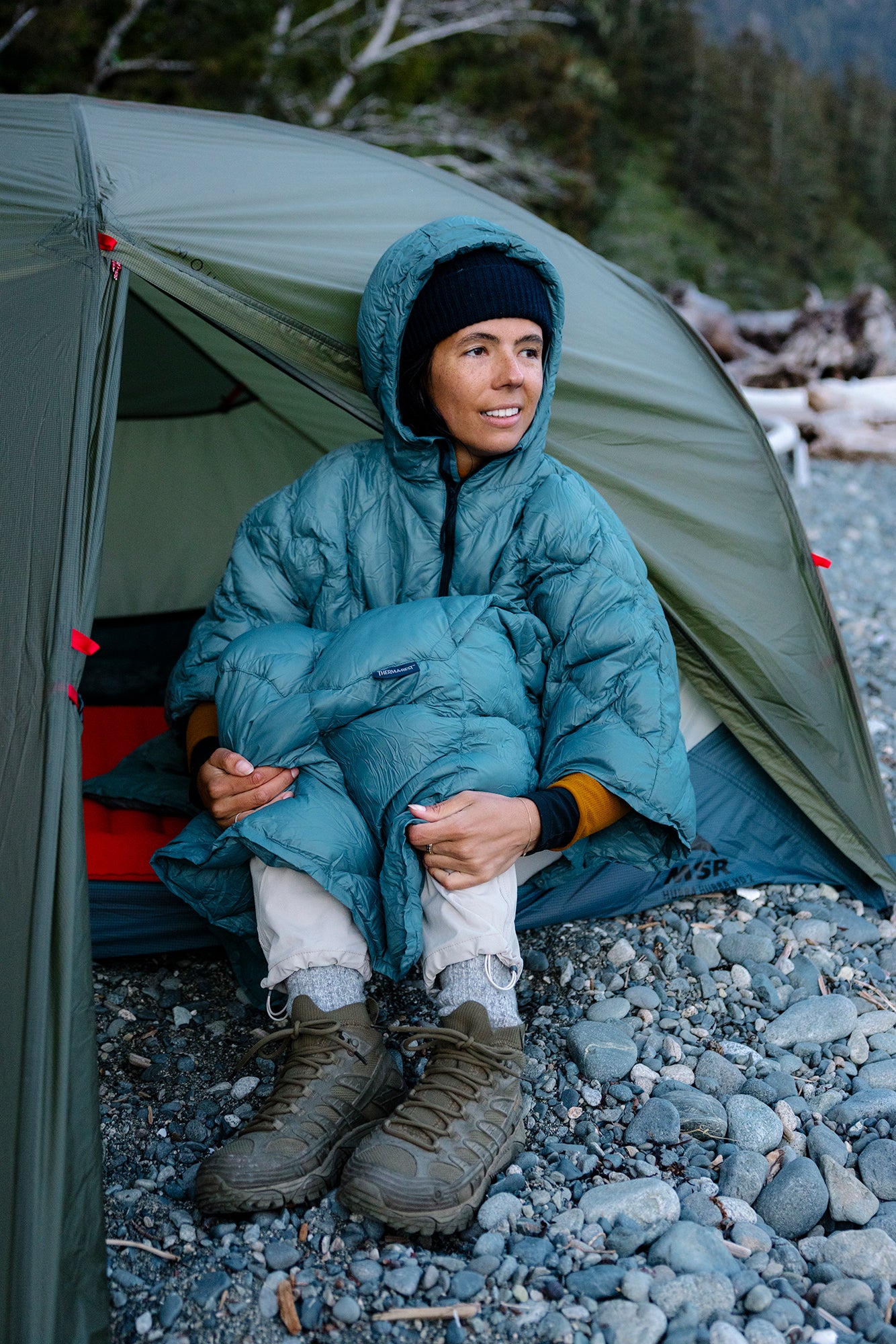 Honcho Poncho Down | Insulated Poncho & Blanket | Therm-a-Rest