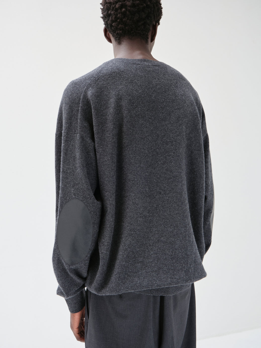 モンゴリアンカシミヤ エルボーパッチ クルーネック, Top Gray – cash