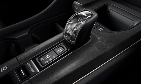 クラウンクロスオーバー（トヨタ）RS THE 70th（2025年4月