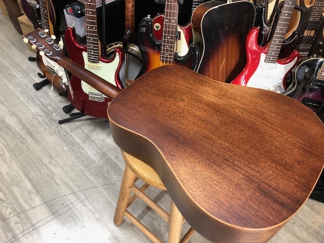 Martin D-15M Street Master Mahogany マイク搭載！ 【 アンプに繋げる