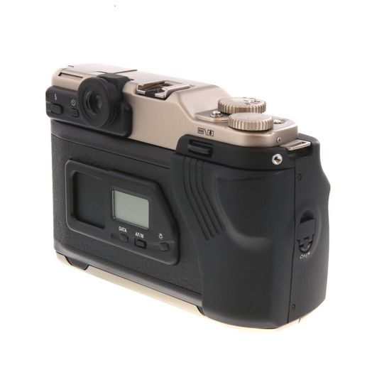 Fuji GA645ZI Professional Zoom Medium Format Camera with 55-90mm f