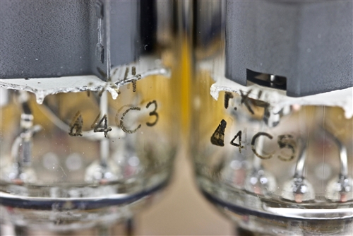 NOS PHILIPS MINIWATT EL84 6BQ5 MATCHED PAIR