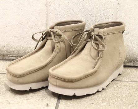 絶賛発売中！別注 Wallabee Boot GORE-TEX（R）【Clarks ORIGINALS