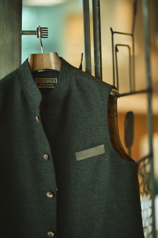 CORDINGS〉ツイードベスト｜ビームスF／インターナショナルギャラリー