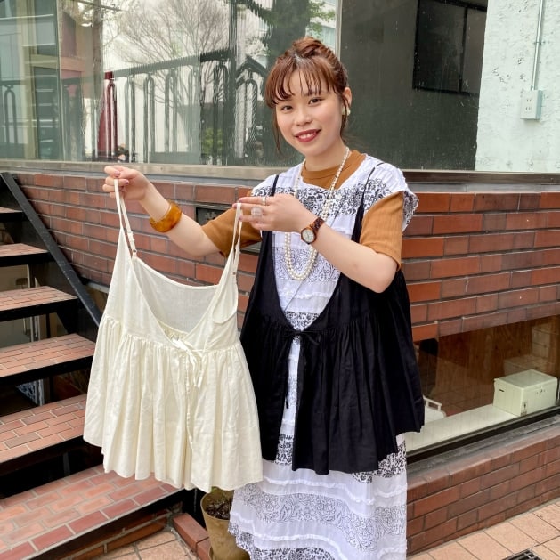 ふわふわキャミソールと休日のひとこま｜ビームス ボーイ 原宿｜BEAMS