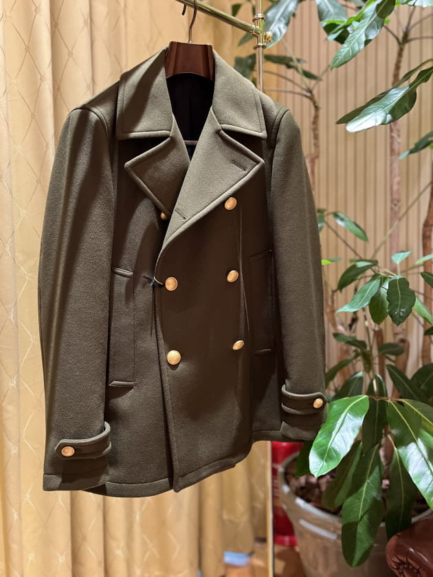 永遠の定番、ピーコート。〈TAGLIATORE〉｜ビームス ハウス 六本木｜BEAMS