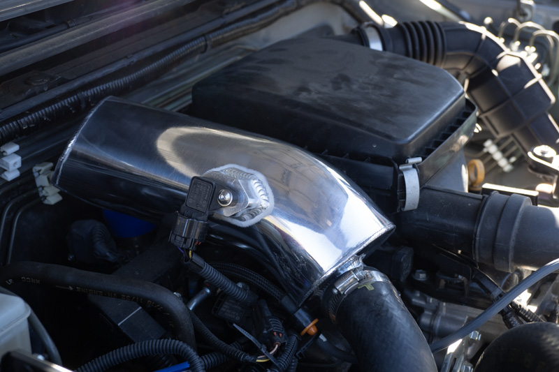 ジムニー(jb64)にハイブリッジファーストのパワーチャンバーを装着