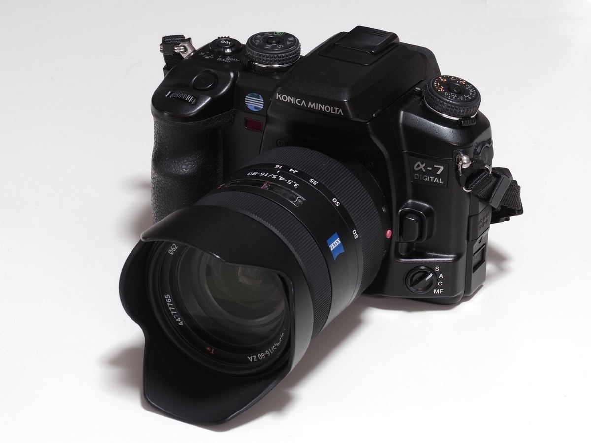 孤高のα KONICAMINOLTA α-7 DIGITAL - あじれもんの独り言