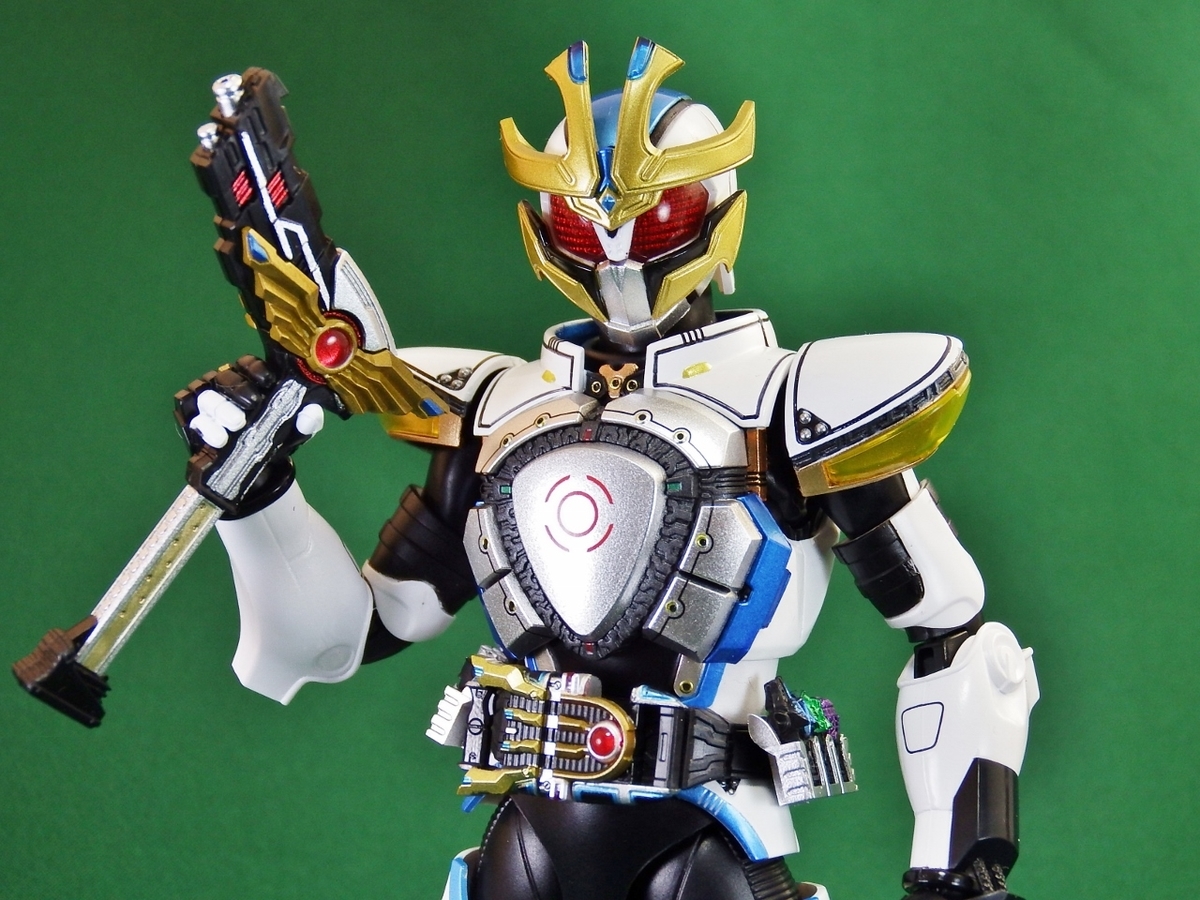 S.H.Figuarts 仮面ライダーイクサ 真骨彫製法 (プレミアムバンダイ限定
