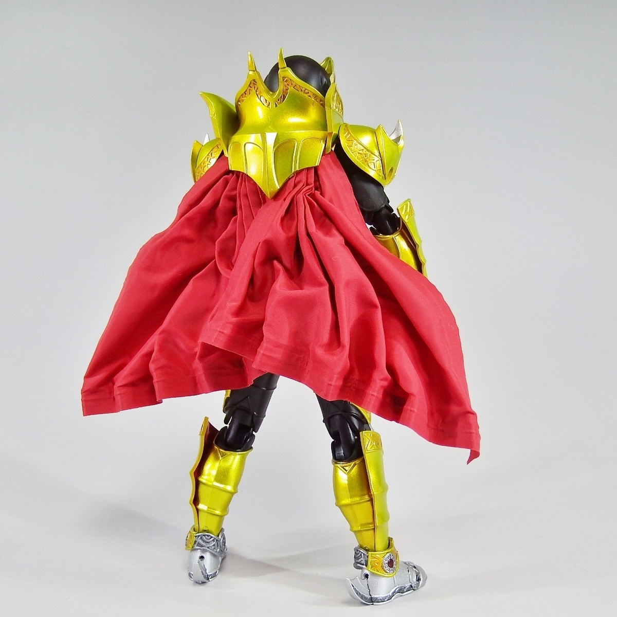 S.H.Figuarts 仮面ライダーキバ エンペラーフォーム 真骨彫製法